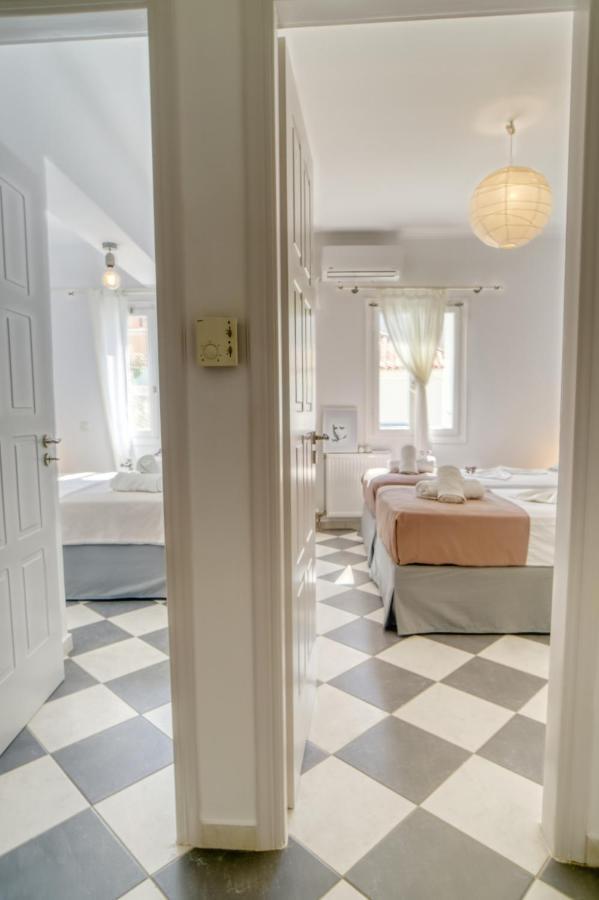 Stylish, Cozy 2-Bdr Flat In Andros Town By Explore Andros Екстериор снимка