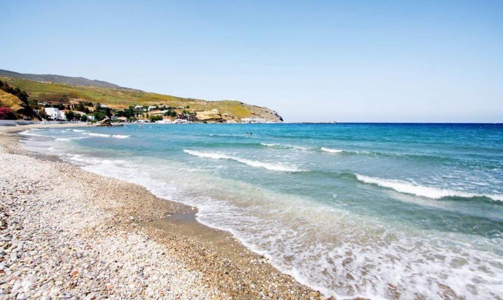 Stylish, Cozy 2-Bdr Flat In Andros Town By Explore Andros Екстериор снимка