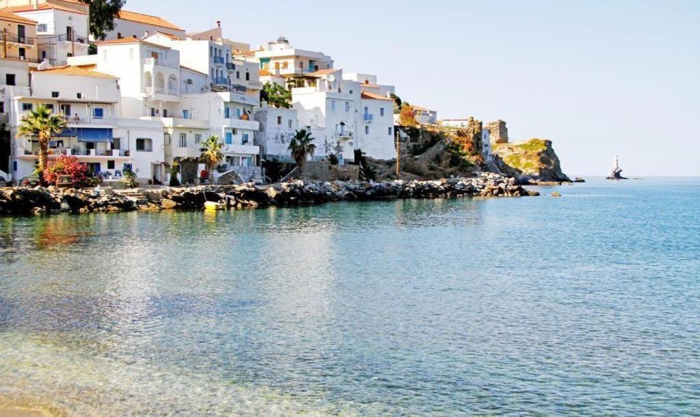 Stylish, Cozy 2-Bdr Flat In Andros Town By Explore Andros Екстериор снимка